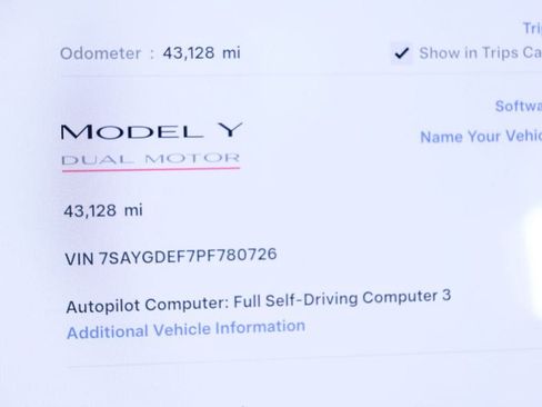 Used 2023 Tesla Model Y Performance AWD/4WD image 12