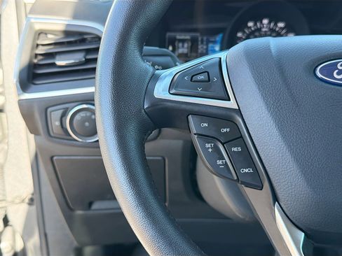 Used 2024 Ford Edge Titanium image 37