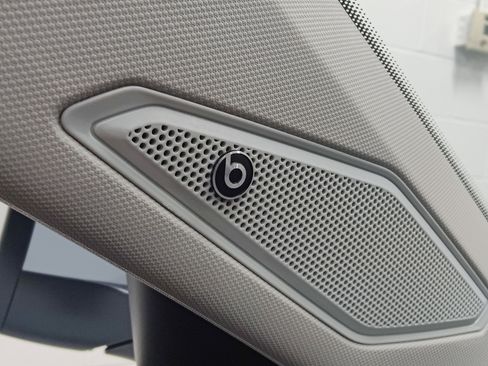 Used 2025 Volkswagen Jetta SEL image 10