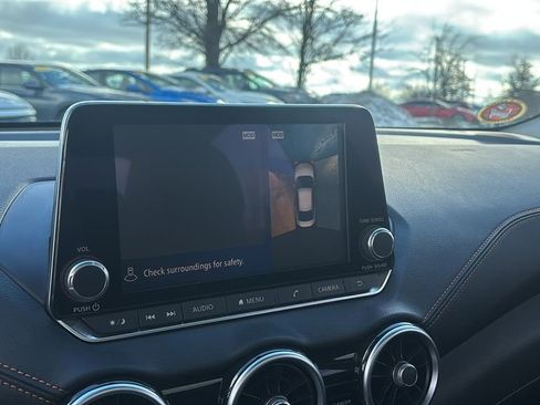 Used 2020 Nissan Sentra SR w/ Premium Package image 22