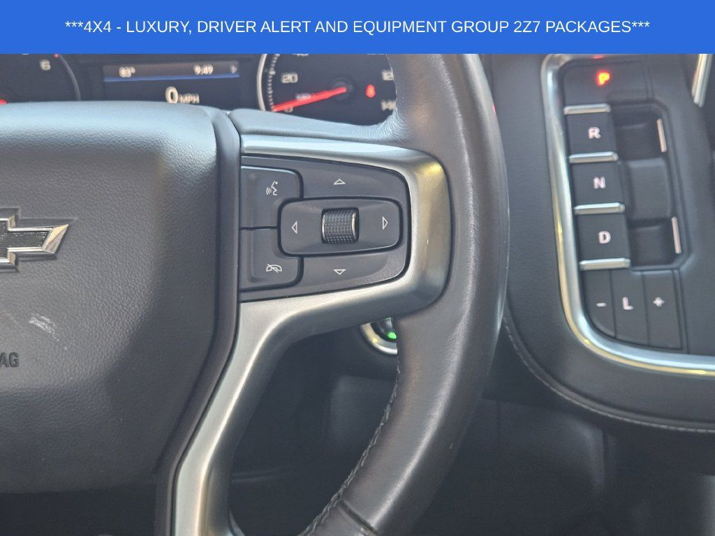 Used 2021 Chevrolet Tahoe Z71 w/ Luxury Package AWD/4WD image 29
