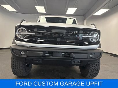 New 2026 Ford Bronco Outer Banks