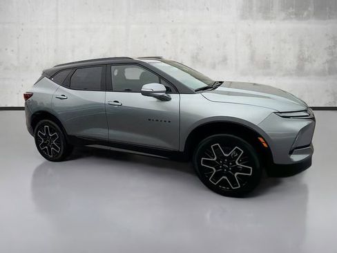 New 2026 Chevrolet Blazer RS image 4