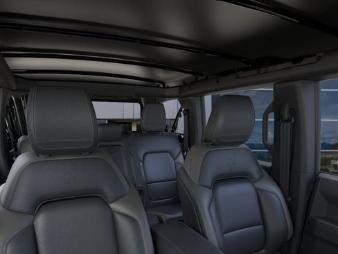New 2026 Ford Bronco Outer Banks w/ Sasquatch Package AWD/4WD image 37