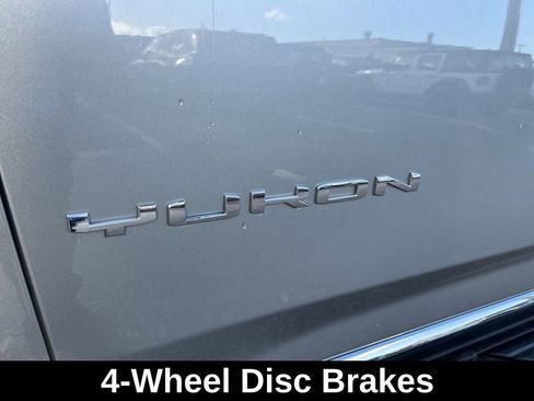 Used 2024 GMC Yukon XL SLT image 19