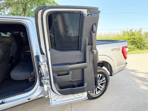 Used 2022 Ford F150 XL w/ STX Appearance Package RWD image 23
