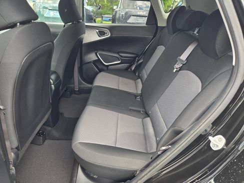 Used 2021 Kia Soul LX FWD image 31