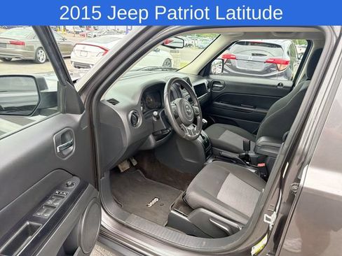 Used 2015 Jeep Patriot Latitude AWD/4WD image 12