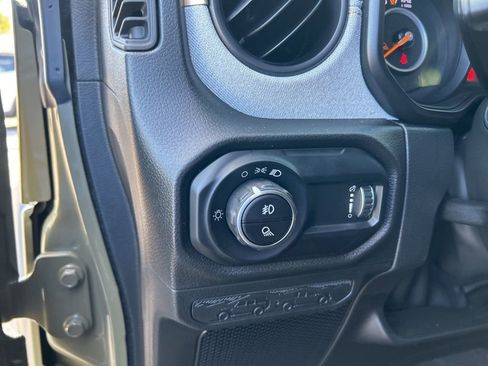 New 2026 Jeep Gladiator Sport image 34