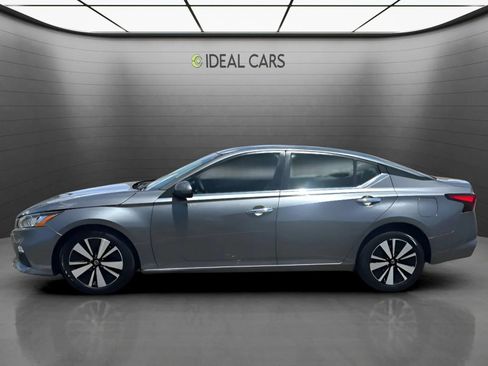 Used 2022 Nissan Altima 2.5 SV FWD image 8