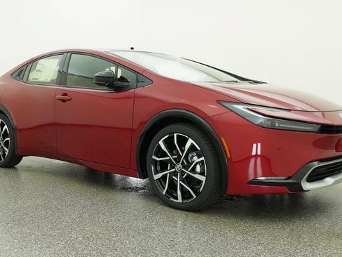 New 2026 Toyota Prius Plug-In Hybrid FWD image 10