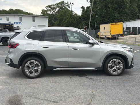 Used 2024 BMW X1 xDrive28i AWD/4WD image 8
