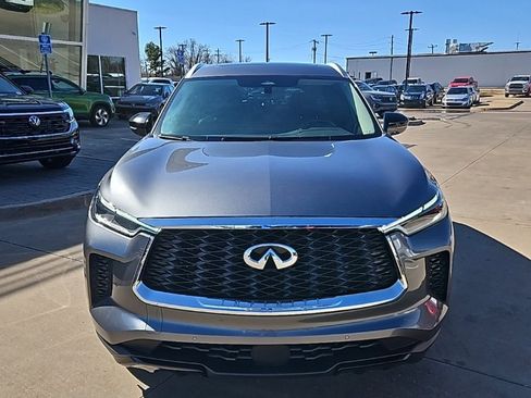 Used 2024 INFINITI QX60 Luxe image 2