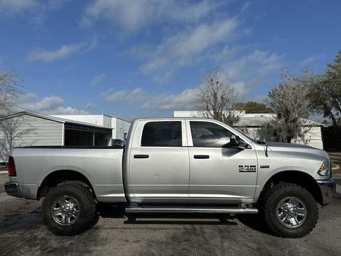Used 2018 RAM 2500 Tradesman w/ Chrome Appearance Group image 7