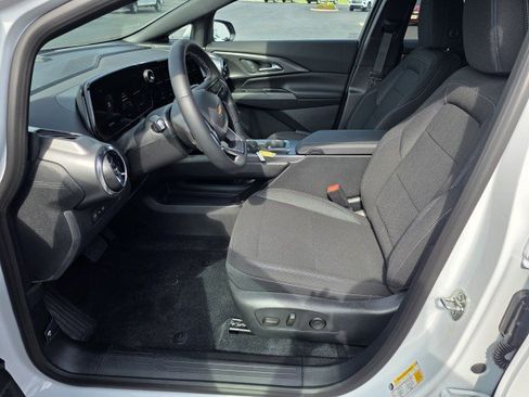 New 2026 Chevrolet Equinox EV LT w/ Comfort Package image 5