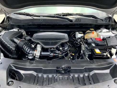 Used 2021 Chevrolet Blazer LT FWD image 30