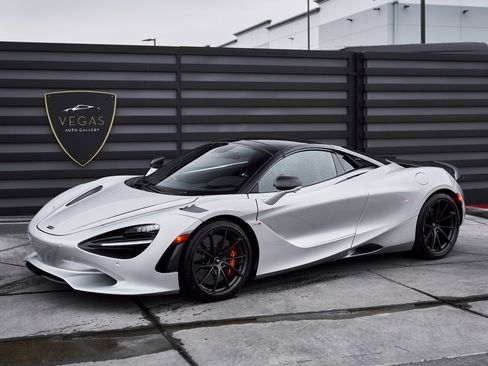 Used 2024 McLaren 750S Spider image 6