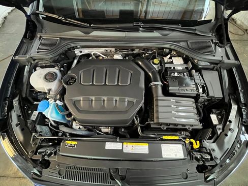 Certified 2025 Volkswagen Golf w/ Euro Stye Package image 30