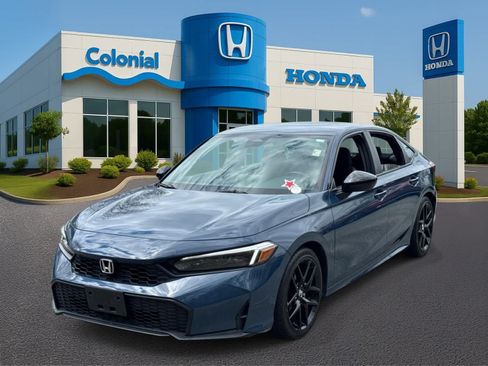 Used 2025 Honda Civic Sport image 1