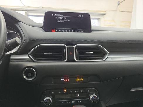 Used 2019 MAZDA CX-5 Touring image 20