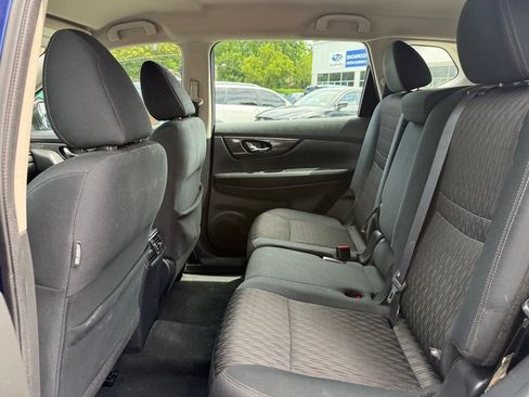 Used 2018 Nissan Rogue S AWD/4WD image 22