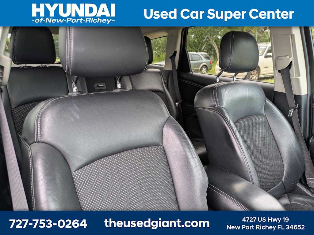 Used 2015 Dodge Journey Crossroad w/ Flexible Seating Group FWD image 6