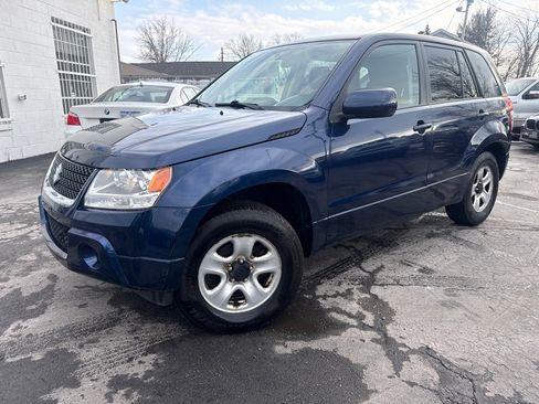 Used 2010 Suzuki Grand Vitara Premium image 1