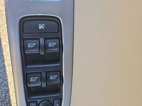 Used 2009 Volvo S40 2.4i image 15