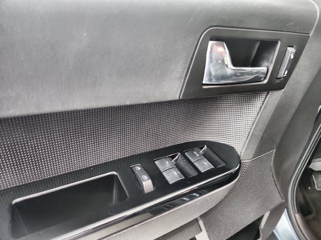 Used 2012 Ford Escape Limited FWD image 23