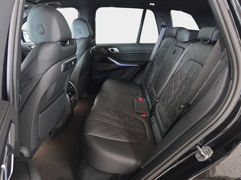 Used 2026 BMW X5 sDrive40i w/ M Sport Package RWD image 8