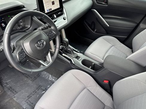 Certified 2024 Toyota Corolla Cross AWD Hybrid image 9