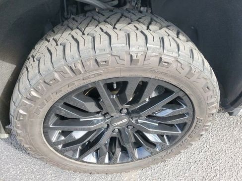 Used 2021 GMC Sierra 1500 Denali w/ Denali Ultimate Package image 16