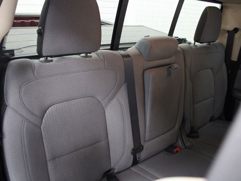 Used 2020 RAM 1500 Big Horn image 25