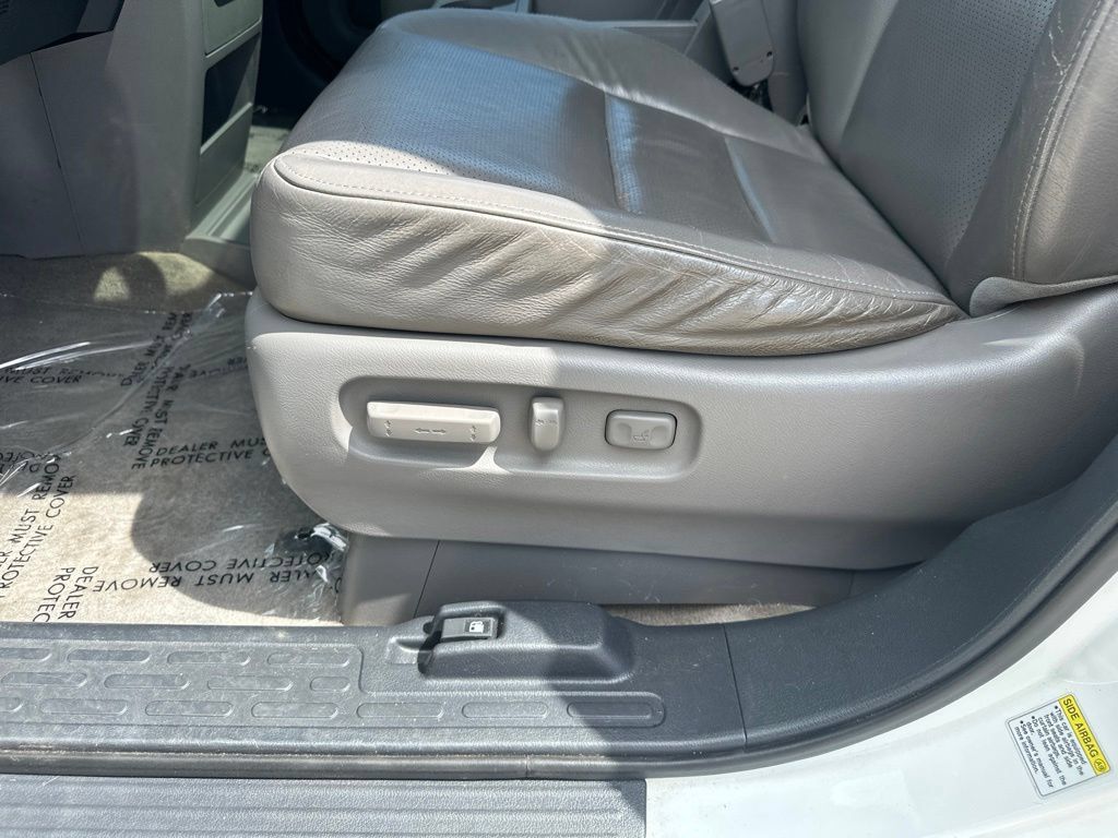 Used 2011 Honda Ridgeline RTL image 15
