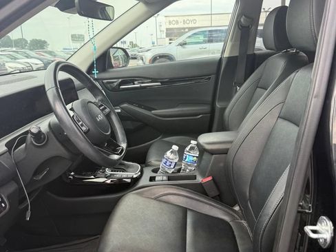 Used 2024 Kia Seltos SX w/ SX Sunroof Package AWD/4WD image 4
