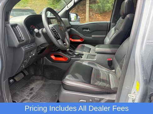 Certified 2025 Nissan Frontier PRO-4X w/ Pro Premium Package AWD/4WD image 18