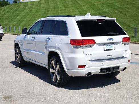 Used 2016 Jeep Grand Cherokee Overland AWD/4WD image 5