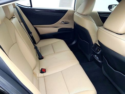 Used 2020 Lexus ES 350 w/ Premium Package FWD image 22