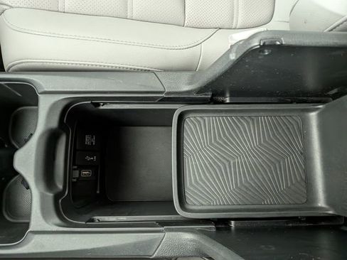 Certified 2019 Honda CR-V Touring image 25