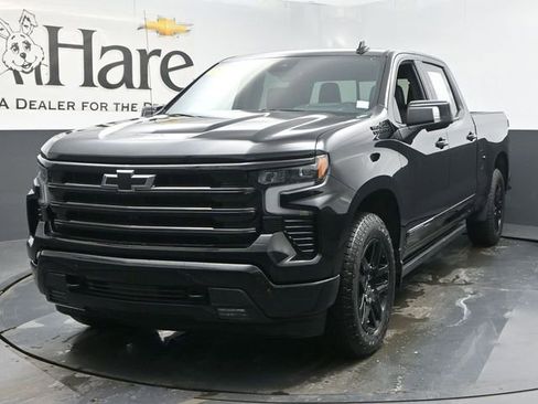 Used 2024 Chevrolet Silverado 1500 High Country w/ Midnight Edition image 32
