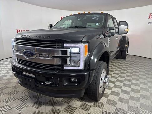 Certified 2018 Ford F450 Limited image 4