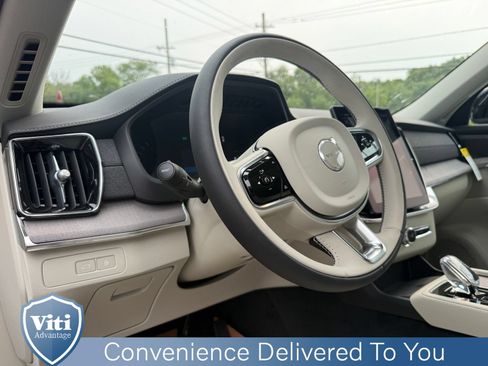 New 2026 Volvo XC90 T8 Ultra w/ Protection Package AWD/4WD image 12