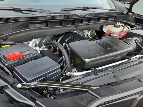 Used 2024 Cadillac Escalade Sport RWD image 18