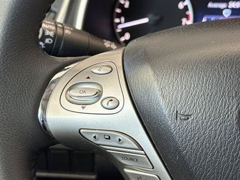 Used 2018 Nissan Murano SV FWD image 27