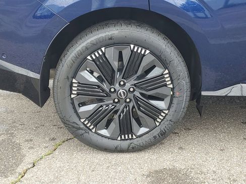 New 2025 Nissan Murano Platinum image 5