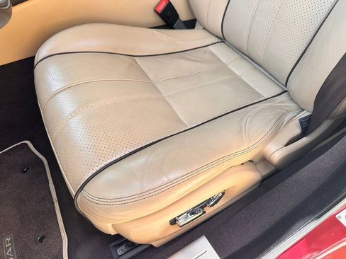 Used 2014 Jaguar XJ L Portfolio RWD image 55
