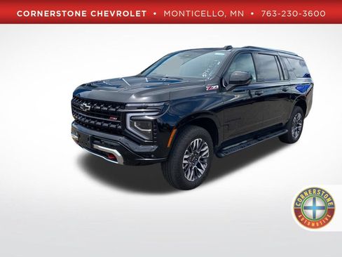 Used 2025 Chevrolet Suburban Z71 AWD/4WD image 1