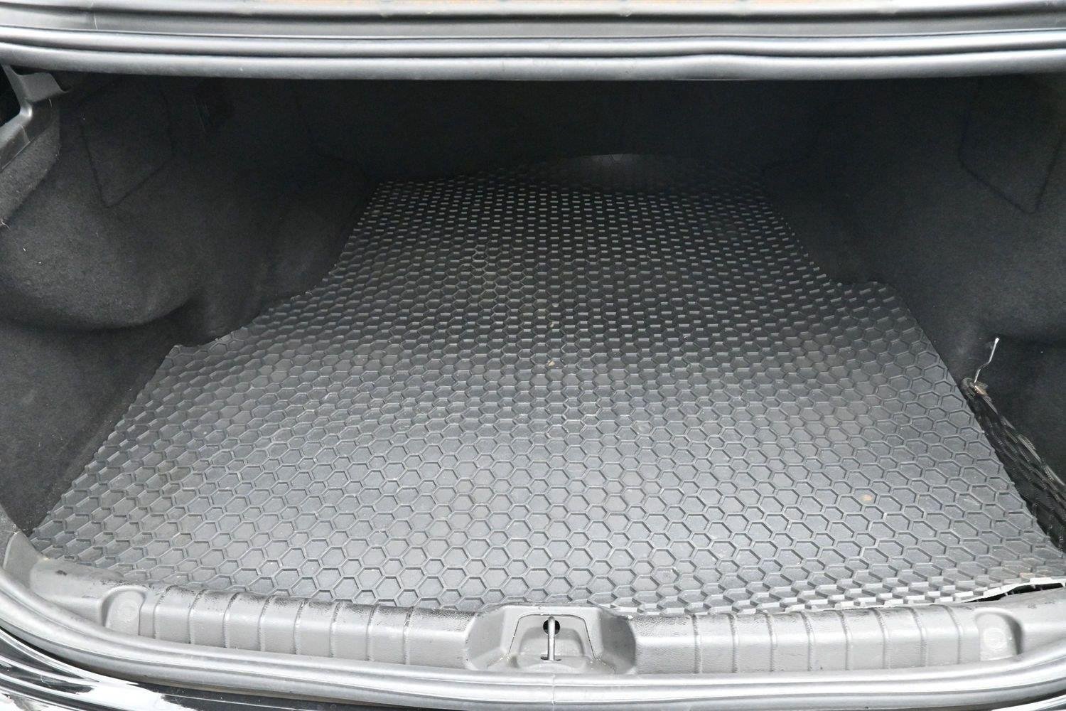 Used 2015 Maserati Ghibli RWD image 8