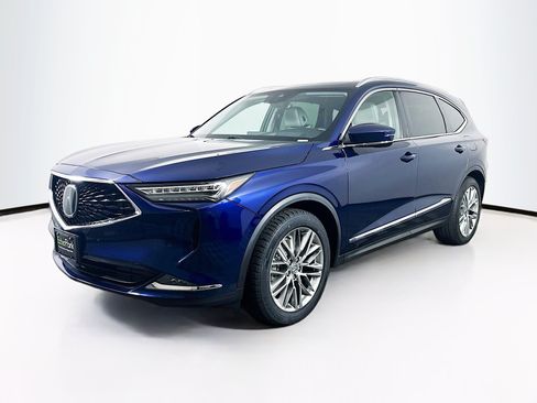 Used 2023 Acura MDX SH-AWD w/ Advance Package image 3