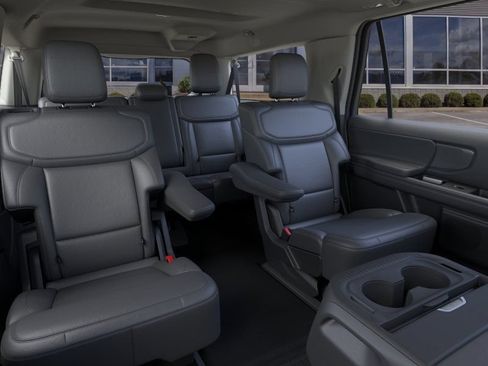 New 2026 Ford Expedition Max Active AWD/4WD image 11